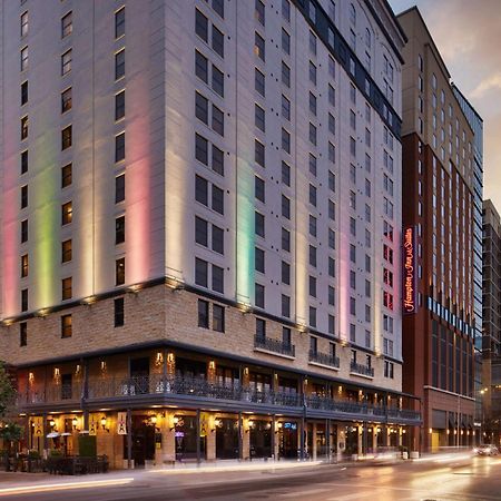 Hampton Inn & Suites Austin-Downtown/Convention Center Εξωτερικό φωτογραφία
