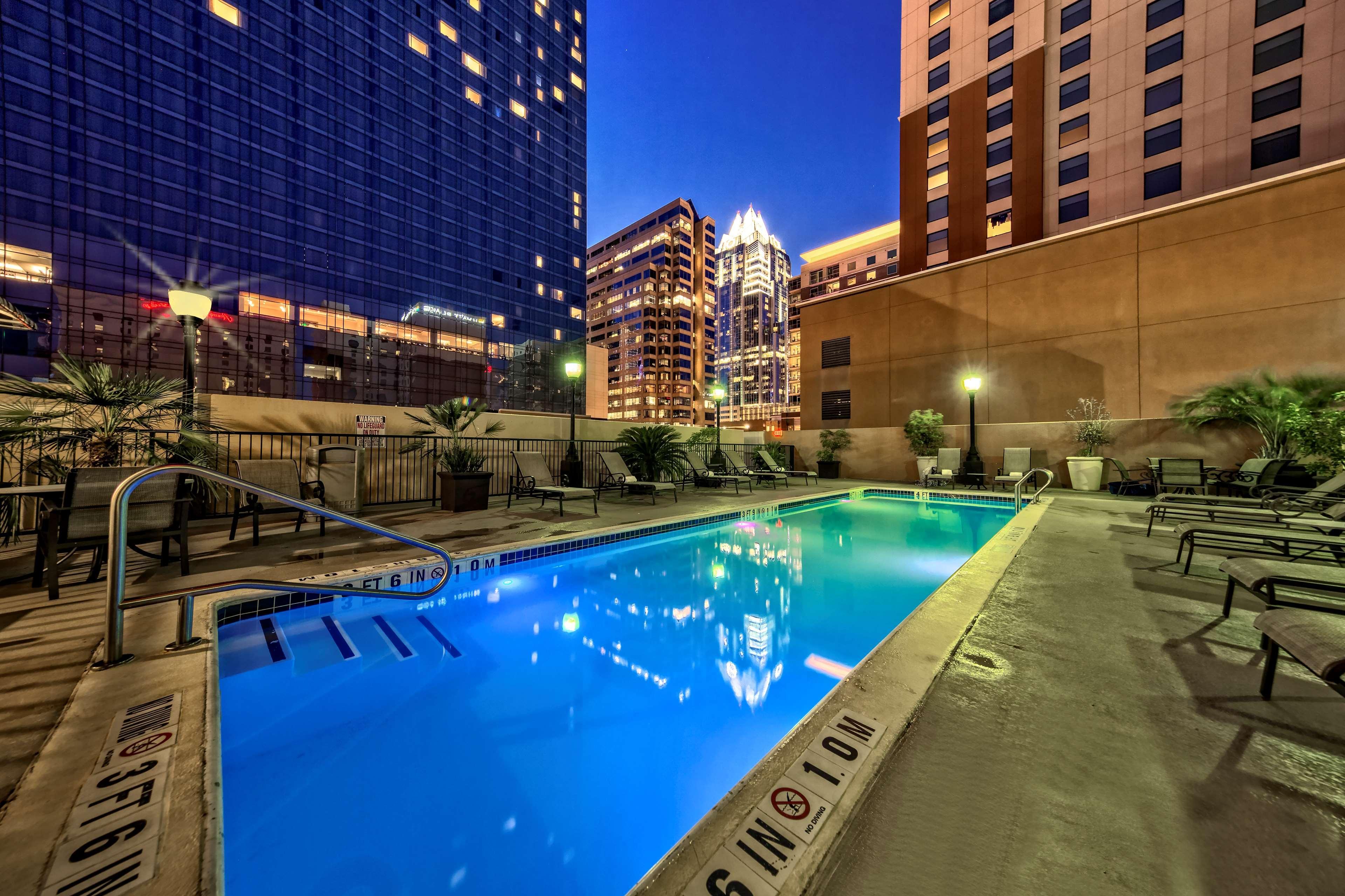 Hampton Inn & Suites Austin-Downtown/Convention Center Εξωτερικό φωτογραφία
