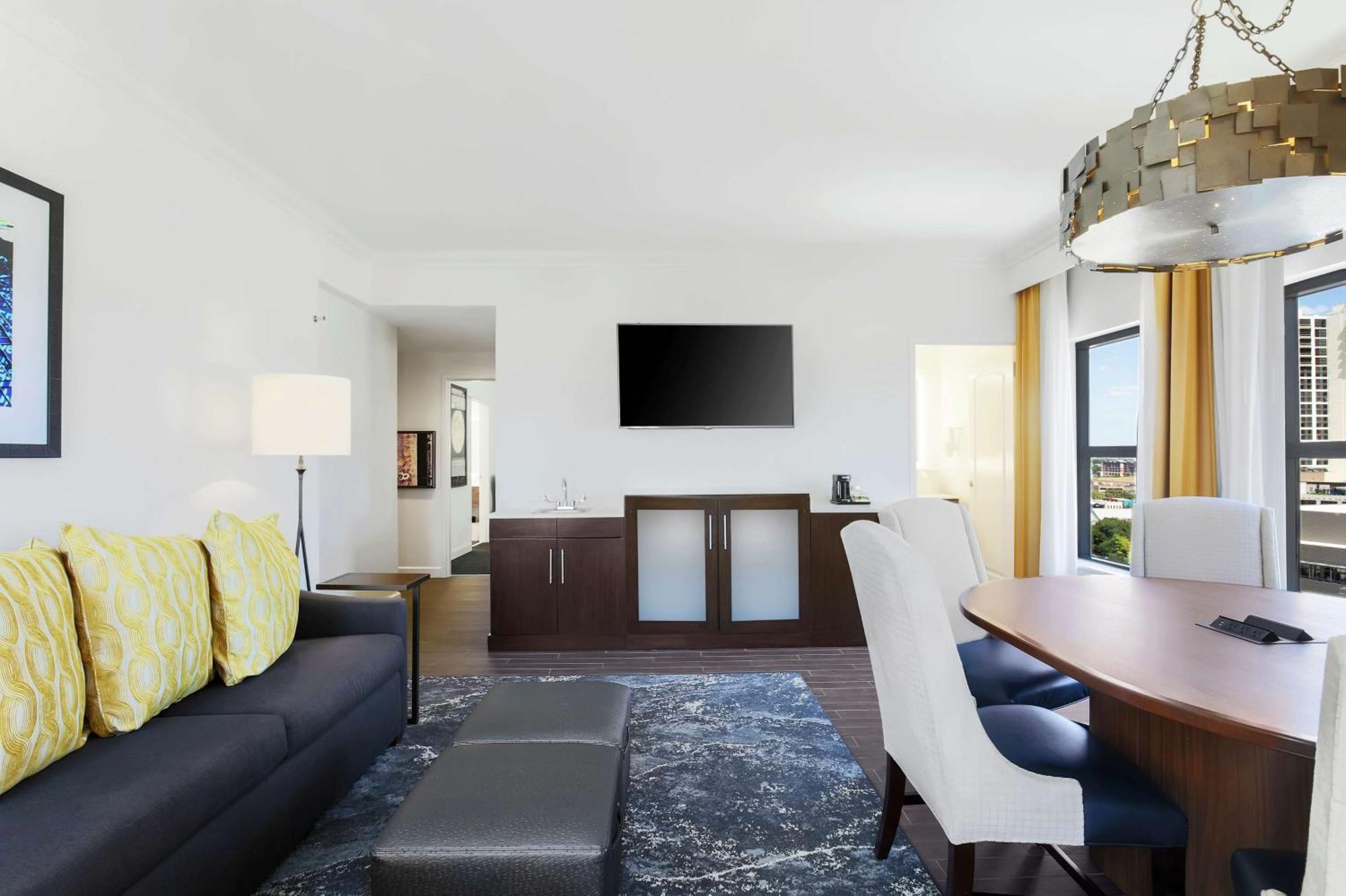 Hampton Inn & Suites Austin-Downtown/Convention Center Εξωτερικό φωτογραφία